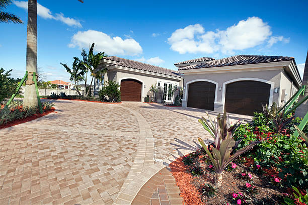 Best Best Driveway Pavers  in Bernie, MO