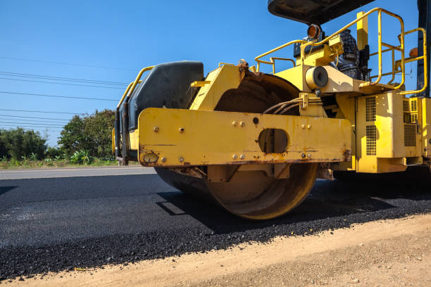 Best Affordable Driveway Pavers  in Bernie, MO